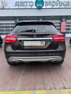 Mercedes GLA 200