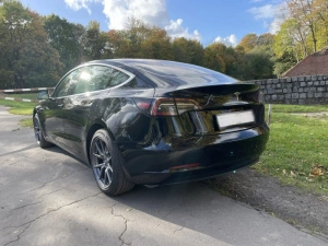 Tesla MODEL 3 standard plus