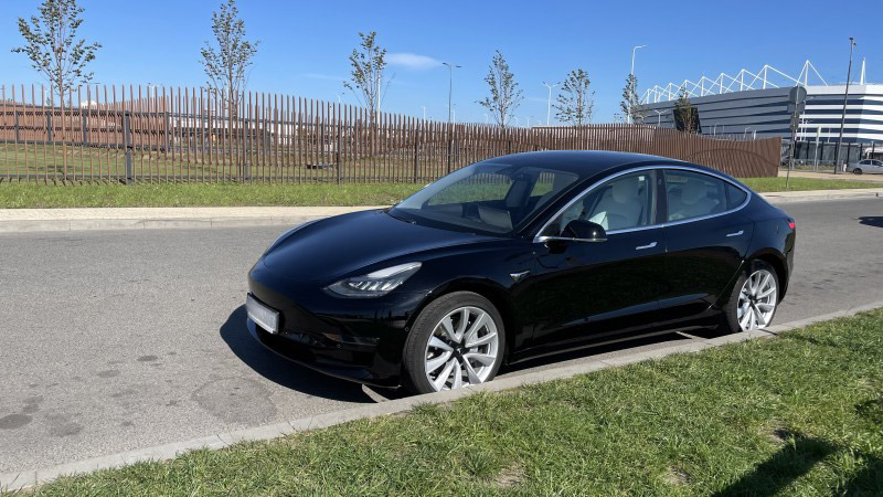 Tesla MODEL 3 standard plus