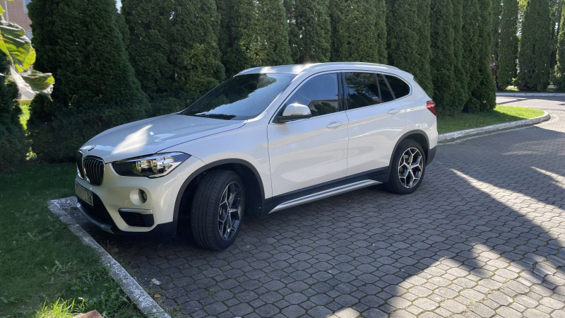 BMW X1