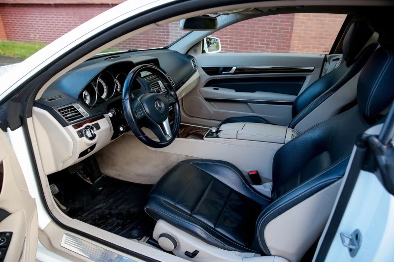 Mercedes E