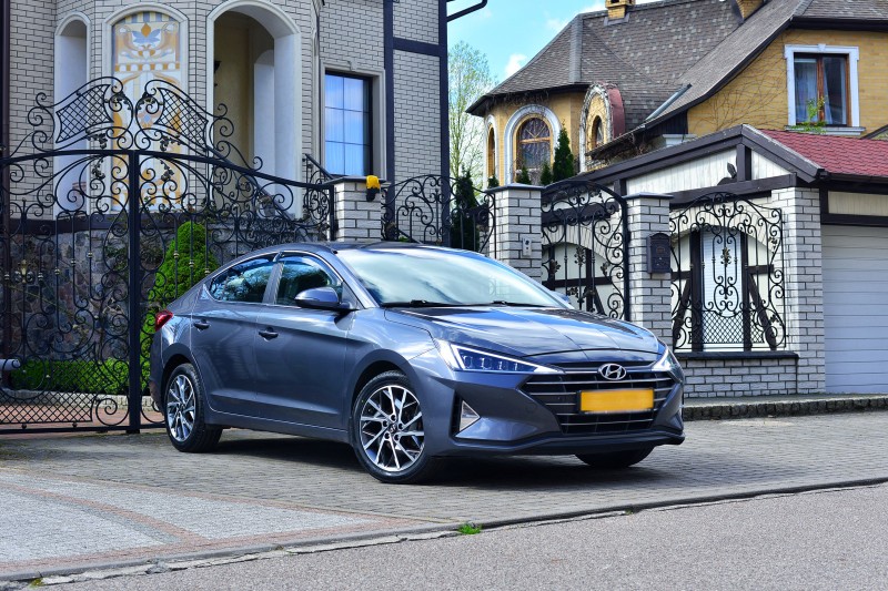 Hyundai Elantra