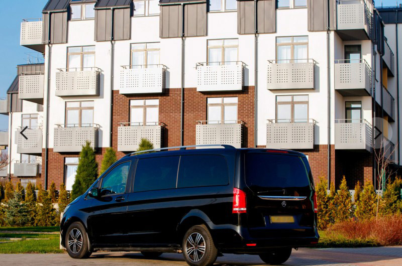 Mercedes V-class