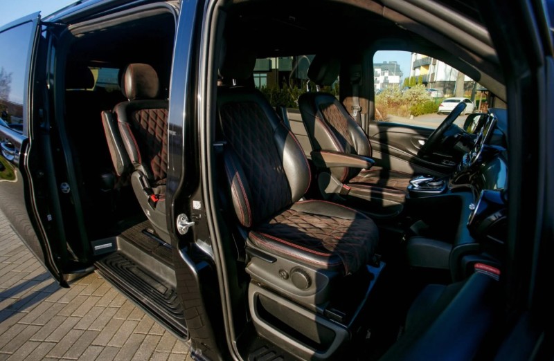 Mercedes V-class