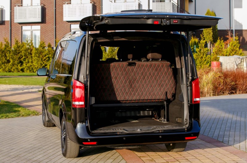Mercedes V-class