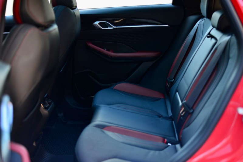 Geely Red