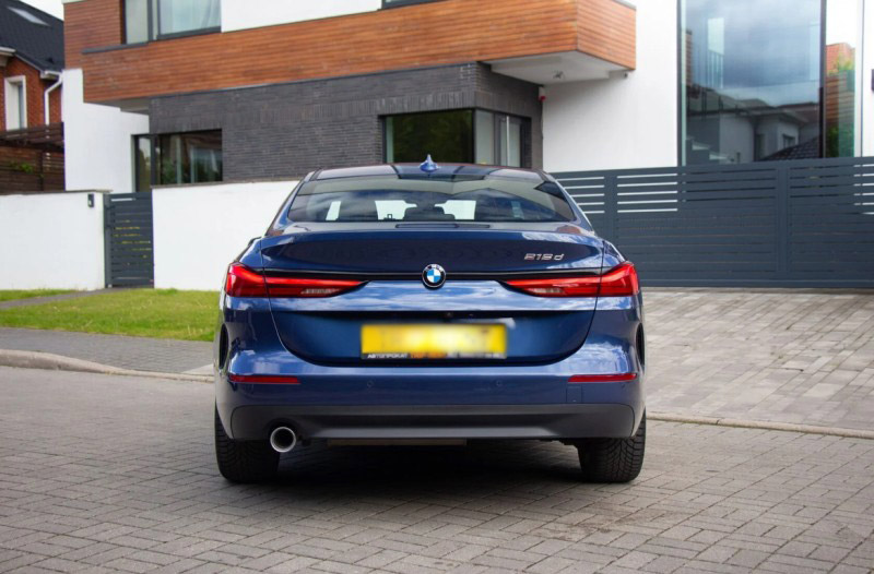 BMW 216