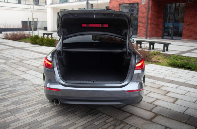BMW 216 Grey
