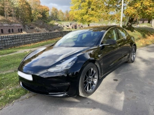 Tesla MODEL 3 standard plus