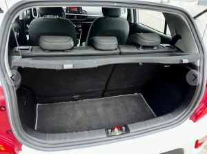 Picanto White